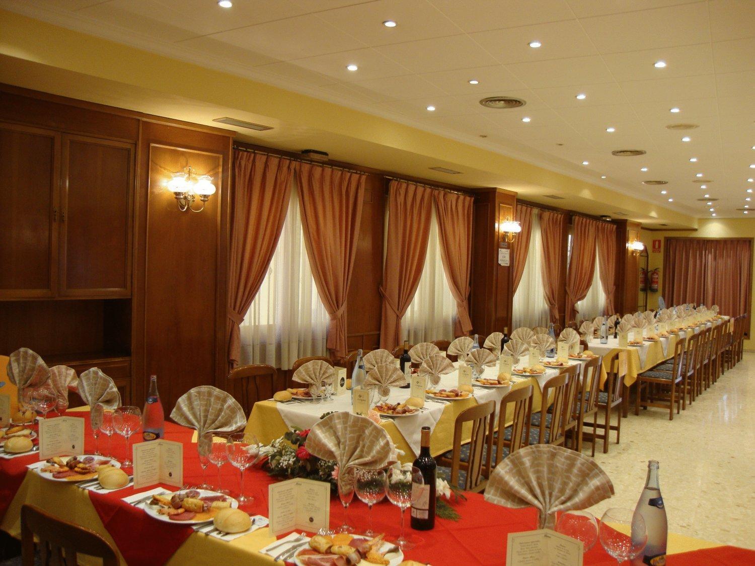 Hostal El Vegano Utiel Ngoại thất bức ảnh